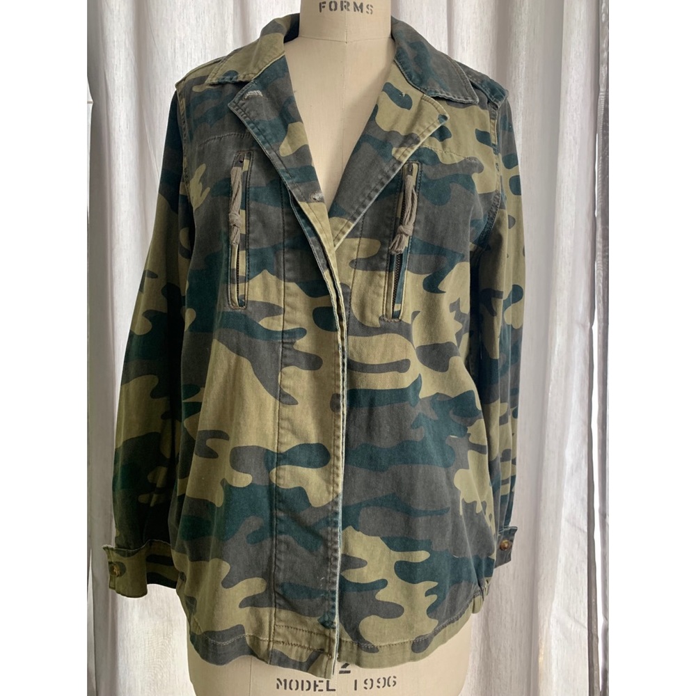 *NEW CAMO JACKET